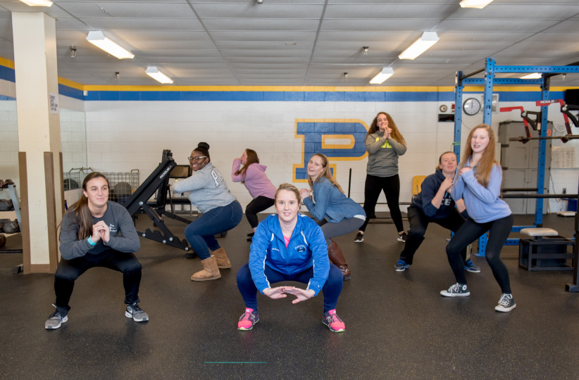 Emily Poultney fit squad squats