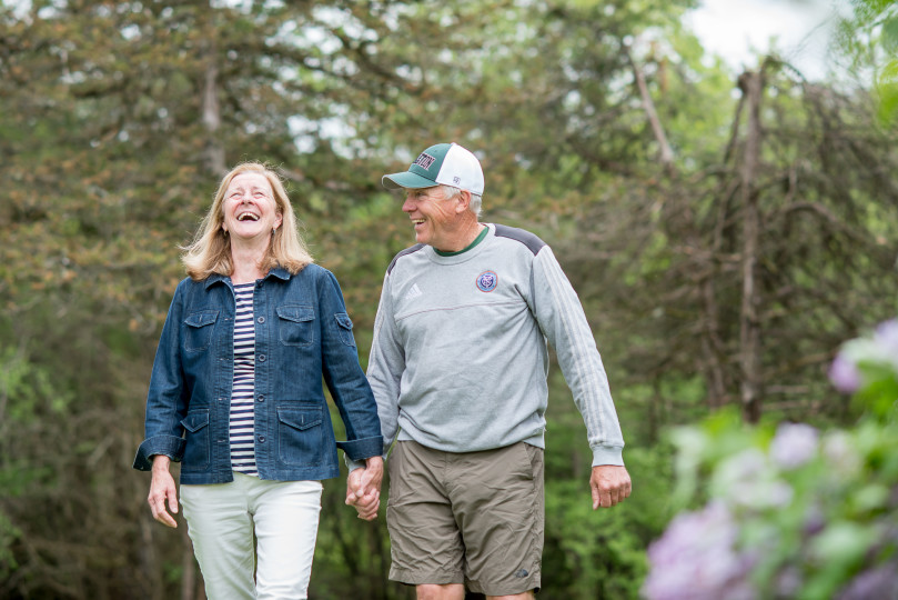 linda walking with Dave laugh